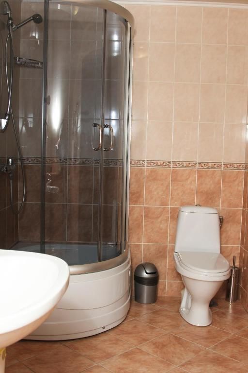 Отель Hotel DENINNA Винница
