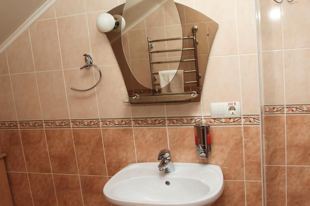 Отель Hotel DENINNA Винница