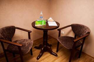 Отель Hotel DENINNA Винница Большой двухместный номер с 1 кроватью-6